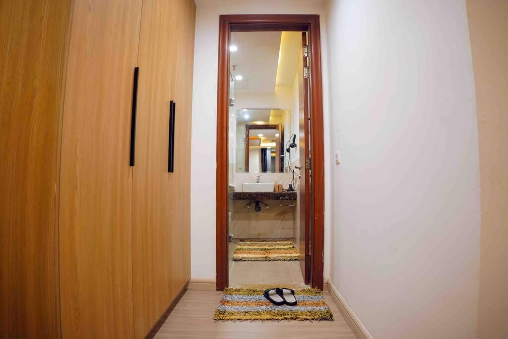 Sunset Luxury Gold Crest Mall Residency Лахор Екстериор снимка